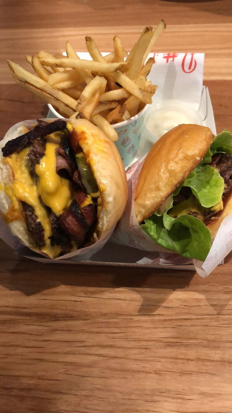 Betty's Burgers & Concrete Co. - Internet Find 5