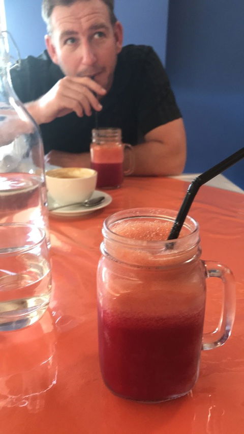 Family Refreshment Cafe & Restaurant - Internet Find 5