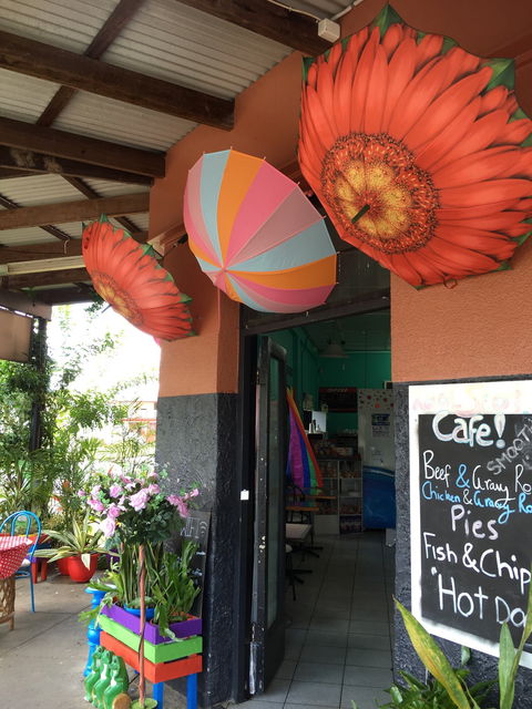 Kool Spot Cafe - Internet Find 6
