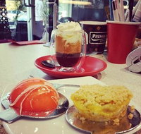 Old Paris Bakery - Internet Find