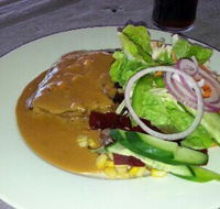 Capella Hotel Motel Restaurant - Internet Find