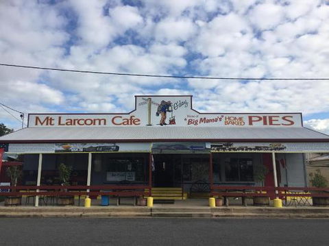 Mount Larcom Cafe - Internet Find 0