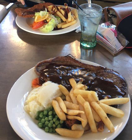 Rathy Pub - Internet Find 0