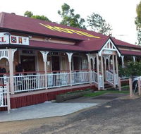The Royal Hotel Restaurant - Internet Find
