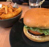 Burger Bao Beer - Internet Find