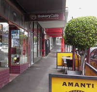 Bakery Cafe on High - Internet Find