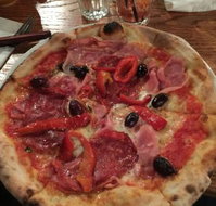 Noi Pizzeria - Internet Find