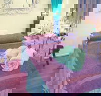 Escape Beauty  Wellbeing - Internet Find