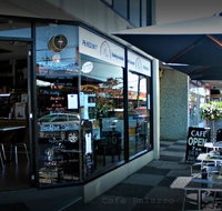 Cafe Palazzo - Internet Find