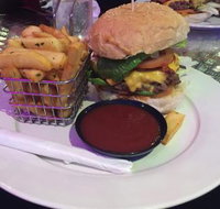 DJ's Diner and Bar - Internet Find