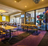 Glengala Hotel - Internet Find