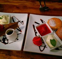 Houdini's Cafe E Cucina - Internet Find