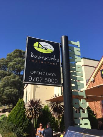 Ashscotts Restaurant - Internet Find 0