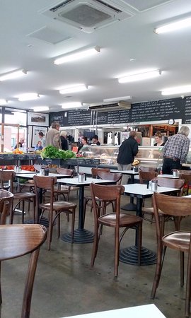 Sixty2degrees Cafe - Internet Find 0