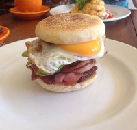 Gateway Cafe - Internet Find