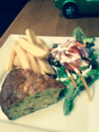 Maddisons Coffee Bar Restaurant - Internet Find 0