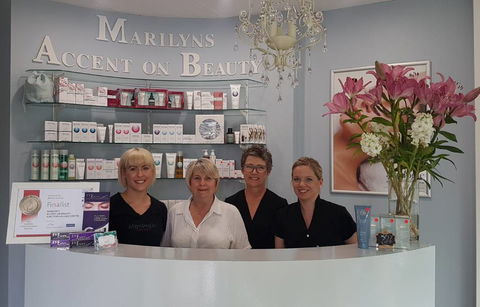 Marilyn’s Accent On Beauty - Internet Find 4