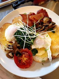 Brunch on McBride