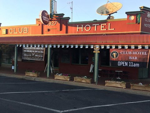 Club Hotel Kaniva - Internet Find 0