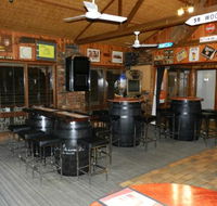 Courthouse Hotel - Internet Find