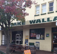 Lake Wallace Hotel - Internet Find