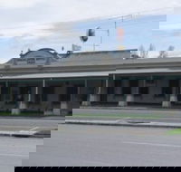 Macalister Hotel - Internet Find