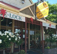 Wa-De-Lock Cellar Door - Internet Find