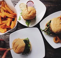 Moo Gourmet Burgers Newtown - Internet Find