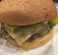 BurgerFuel - Internet Find