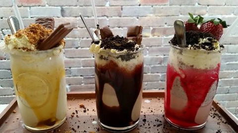 Mama's Cafe Patisserie - Internet Find 0