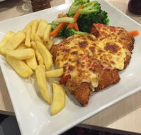 The Grove Brasserie  Grill - Internet Find