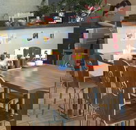 DJ Vietnamese Pho Restaurant - Internet Find
