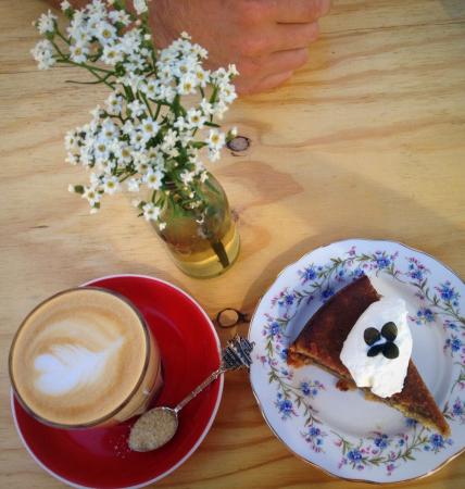 Bottletree Kitchen - Internet Find 0
