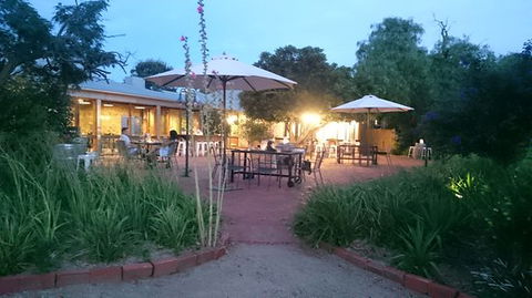 Magpies Nest Restaurant - Internet Find 0