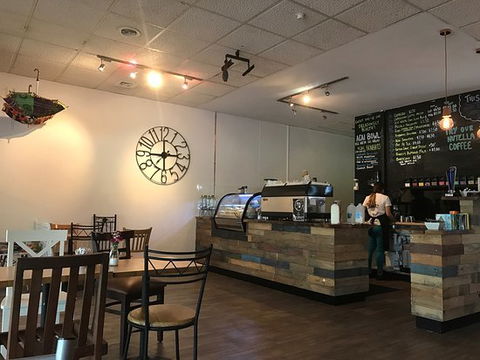 Harvest Coffee Shop - Internet Find 0