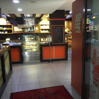 St.Honore Bakery