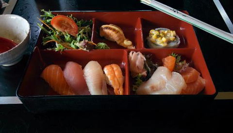 Moon's Sushi - Internet Find 0