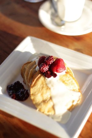 Skillets Bistro - Internet Find 0