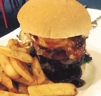 The Clubhouse Bistro - Internet Find