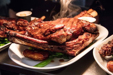Berntis Restaurant & Grill - Internet Find 0