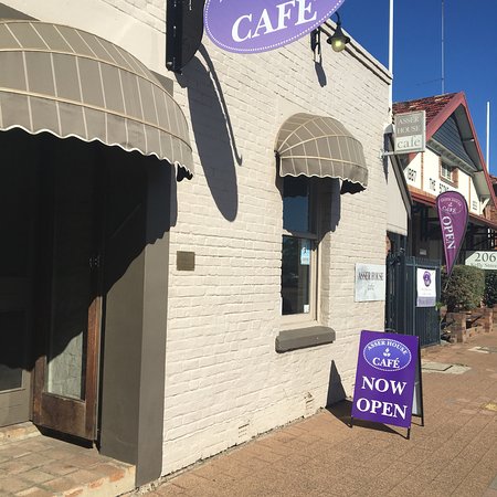 Asser House Cafe - Internet Find 0
