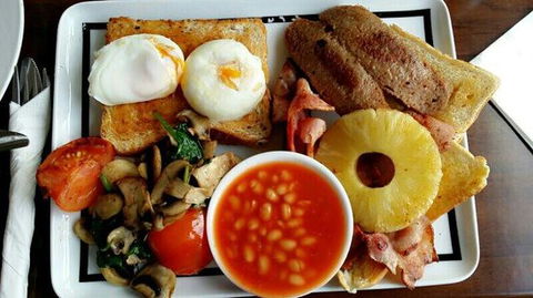 Crowded House Cafe Scone - Internet Find 0