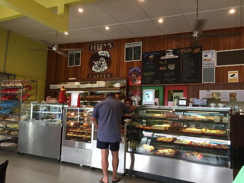 Hebby's Bakery - Internet Find 0