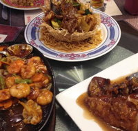Hong Loch Chinese Restaurant - Internet Find