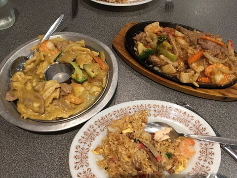 Mun Tien Thai & Chinese Restaurant - Internet Find 0