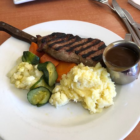 Picton Bowling Club Restaurant - Internet Find 0