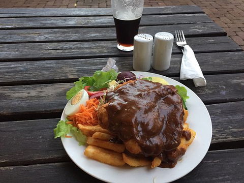 The Charcoal Inn - Internet Find 0