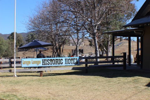 The New Linga Longa Inn - Internet Find 0