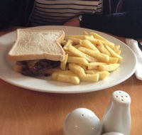 Bushranger hotel Pub - Internet Find