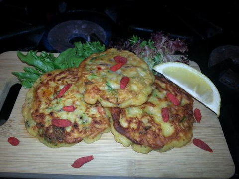 Dare To Bite - Internet Find 0